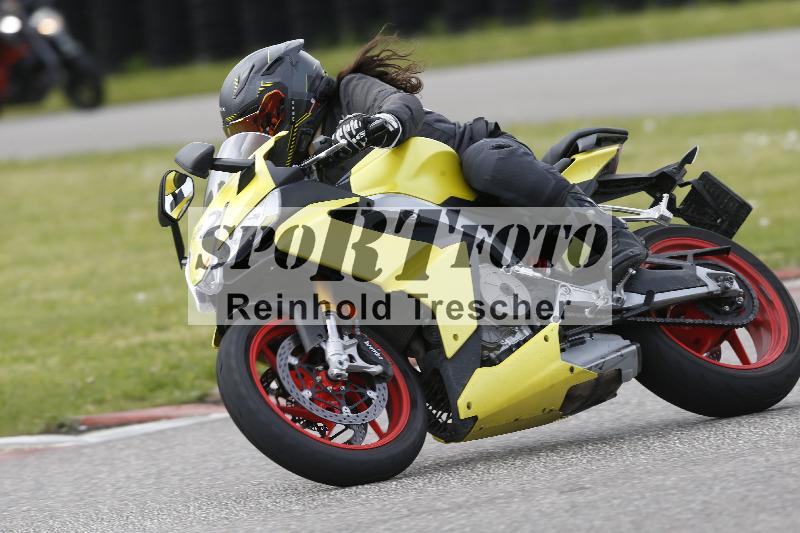 Archiv-2025/09 22.04.2025 Cornu Master School ADR/gruen-vert/32